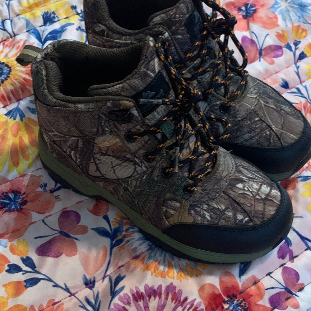 Camo boots
